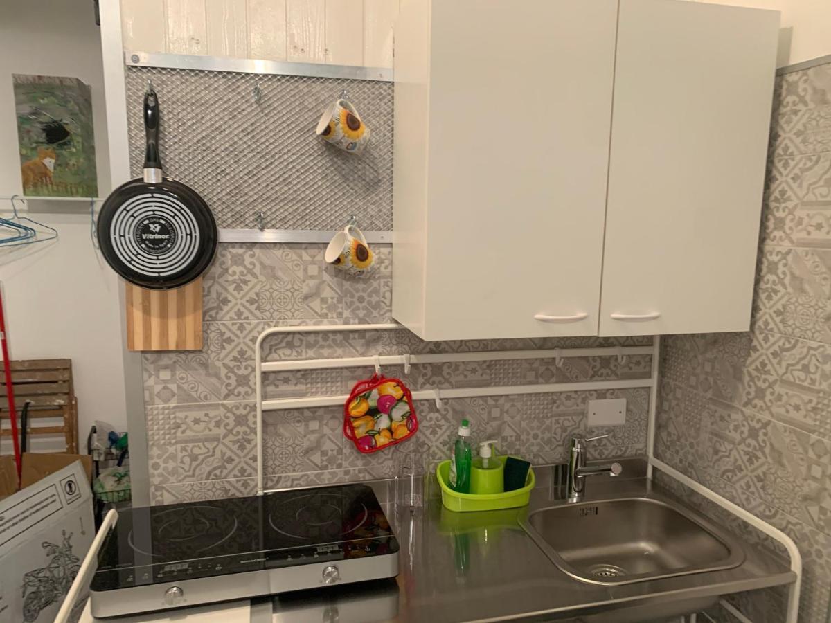 La Stanza Nel Borgo Apartment Bologna Luaran gambar